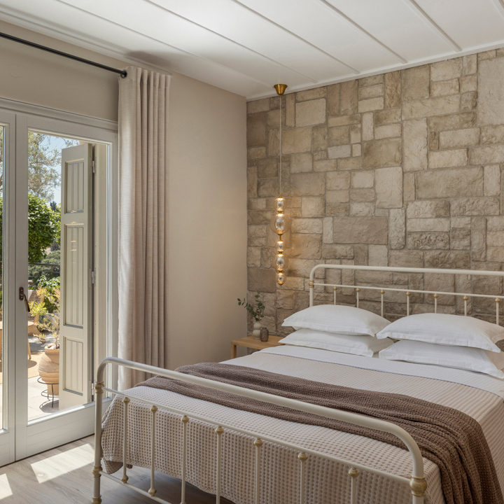 villas bedroom